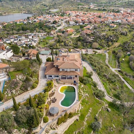 Villa Mansion Con Jacuzzi A 40 Grados, Gran Piscina Y Padel à El Tiemblo Extérieur photo