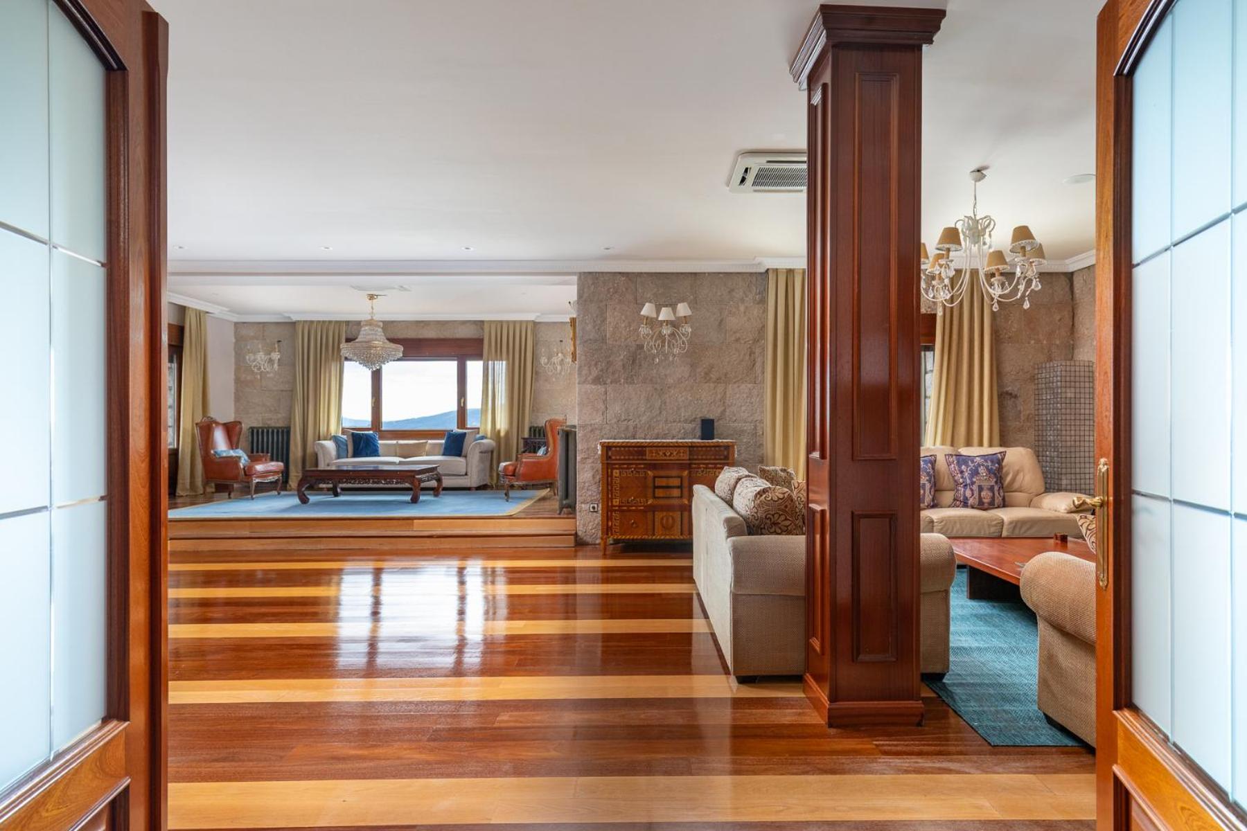 Villa Mansion Con Jacuzzi A 40 Grados, Gran Piscina Y Padel à El Tiemblo Extérieur photo